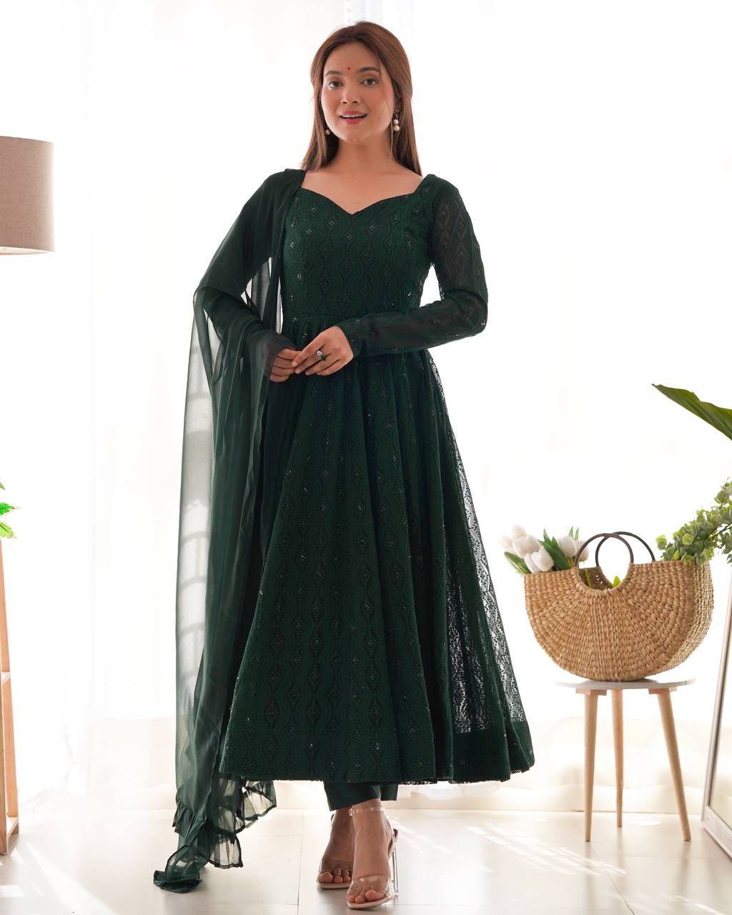 ✨ Elegant Lucknowi Anarkali Set ✨